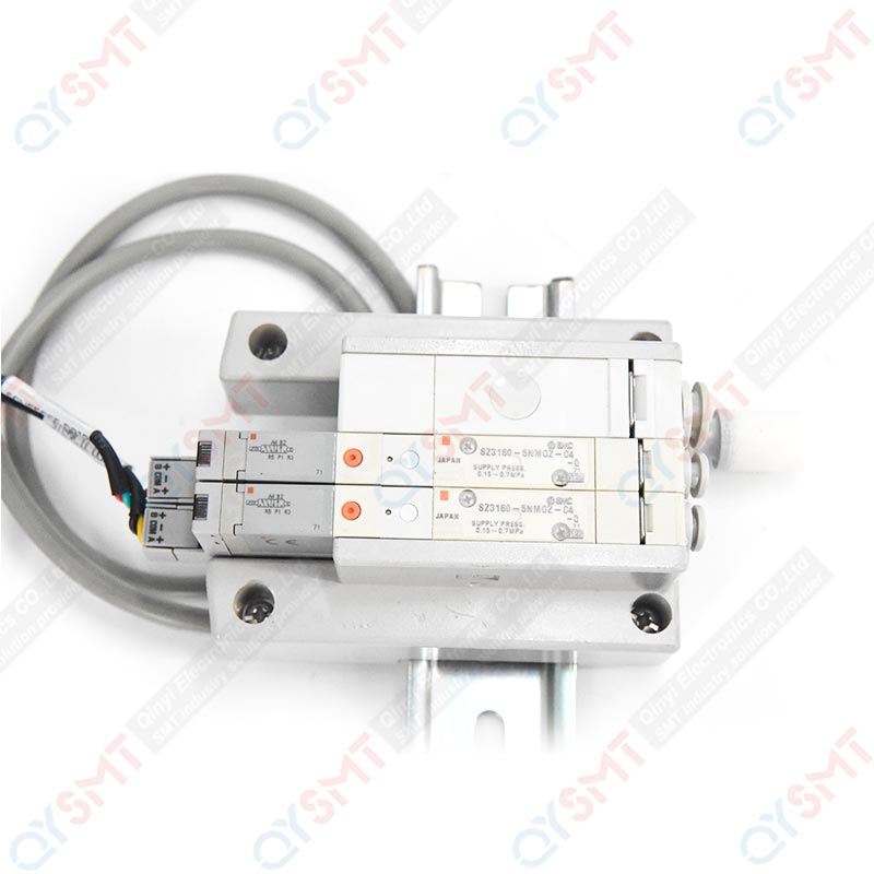 AUTO SCREEN LOADER