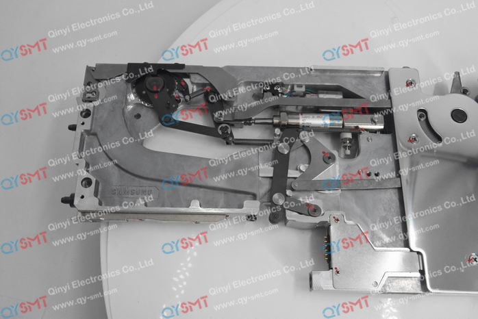 SM 12MM Feeder (IT)