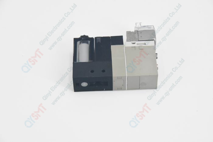 EJECTOR SET