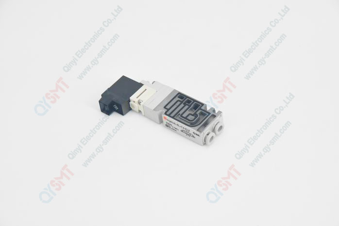 Pneumatic valve