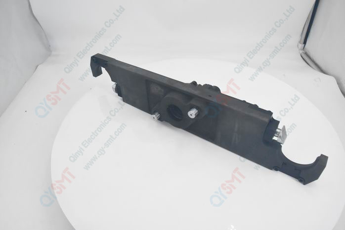 Sub changer arm