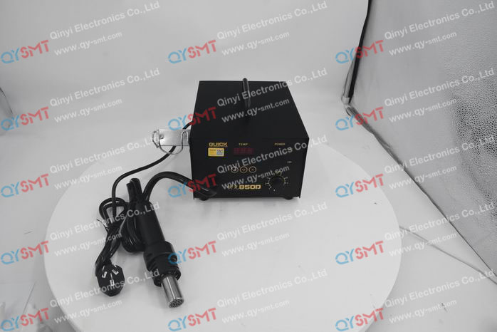 Desoldering station