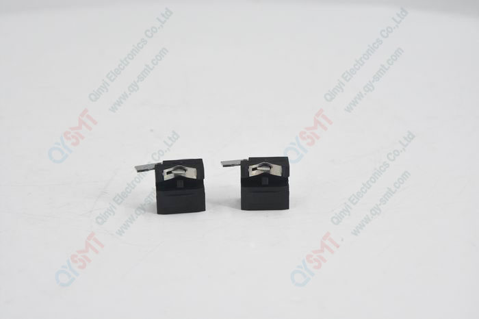 Chain Clip left