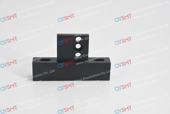 BRACKET ,ADJ